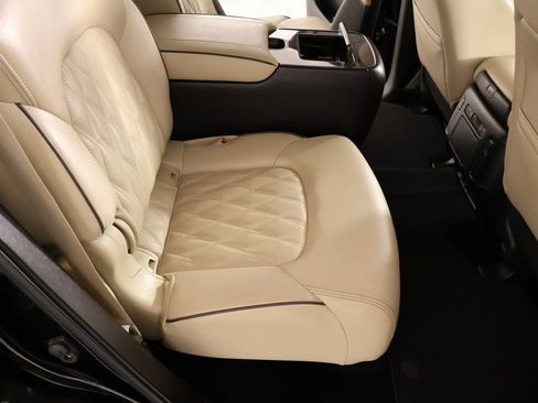 Used 2022 Nissan Armada Platinum w/ Captain's Chairs Package image 15