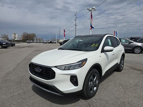 New 2025 Ford Escape ST-Line Select w/ Tech Pack #1 AWD/4WD image 10