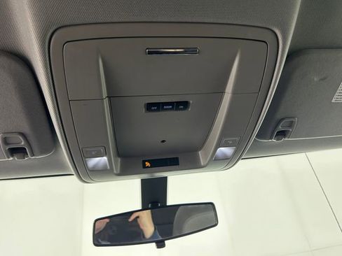 Used 2016 Chevrolet Silverado 1500 Custom w/ Custom Convenience Package image 23