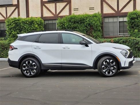 Certified 2023 Kia Sportage X-Line w/ X-Line Premium Package image 4
