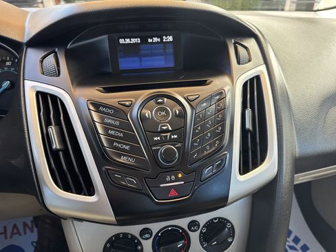 Used 2013 Ford Focus SE image 12