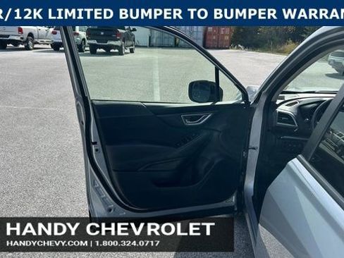 Used 2022 Subaru Forester Premium image 14