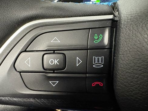 Used 2023 Jeep Grand Cherokee Trailhawk image 18