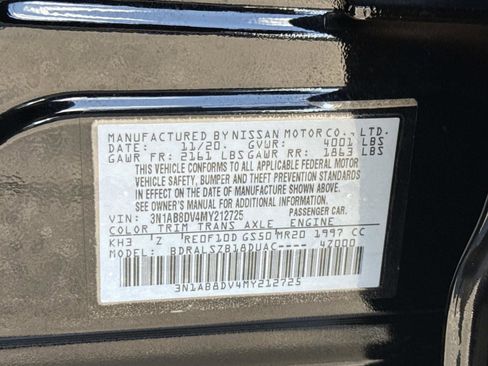 Used 2021 Nissan Sentra SR w/ SR Premium Package image 30