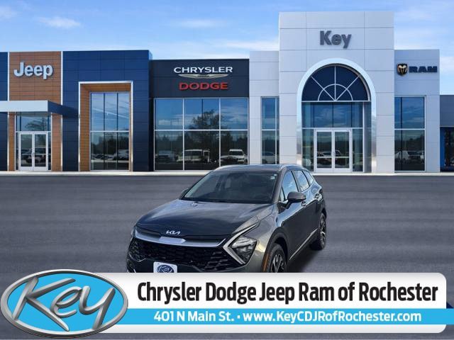 Used 2023 Kia Sportage EX AWD/4WD image 1