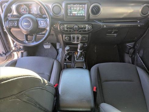 Used 2021 Jeep Wrangler Willys image 16