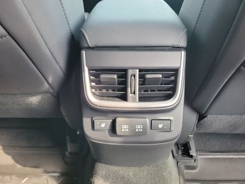 Used 2020 Subaru Outback Limited XT AWD/4WD image 34