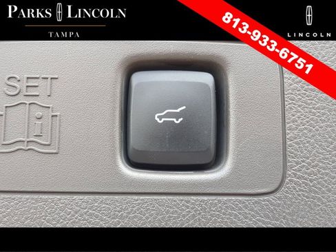 Certified 2020 Lincoln Corsair FWD w/ Rear Removable Package Tray image 9
