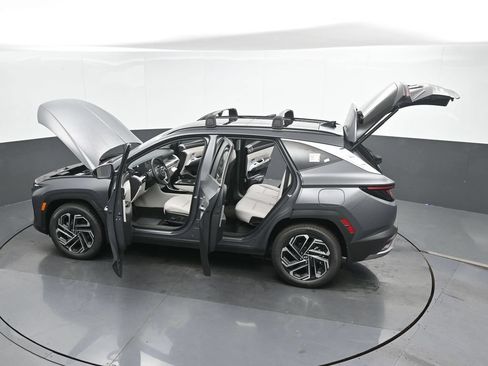 Used 2025 Hyundai Tucson Limited AWD/4WD image 57