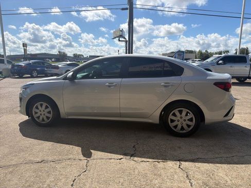 Used 2023 Kia Rio S FWD image 8