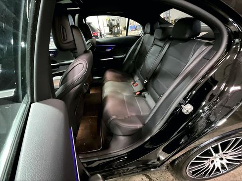 Used 2024 Mercedes-Benz C 300 4MATIC Sedan image 20