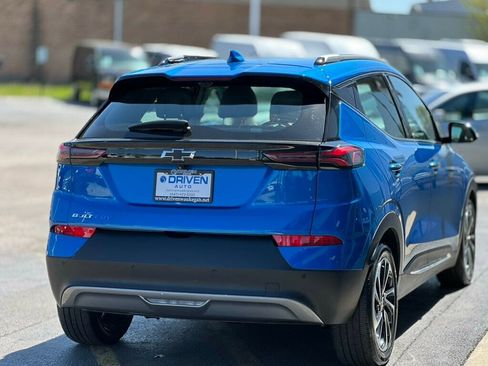 Used 2022 Chevrolet Bolt EUV Premier w/ Sun & Sound Package image 42