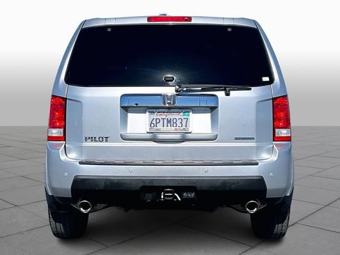 Used 2011 Honda Pilot Touring image 4