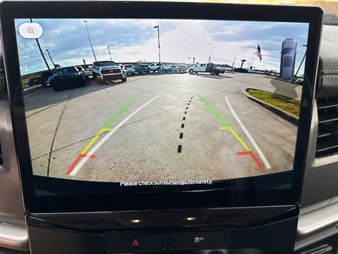 Certified 2023 Ford Expedition XLT image 26