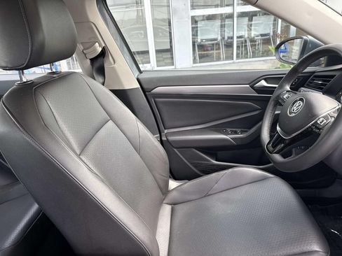 Used 2020 Volkswagen Jetta SE FWD image 40