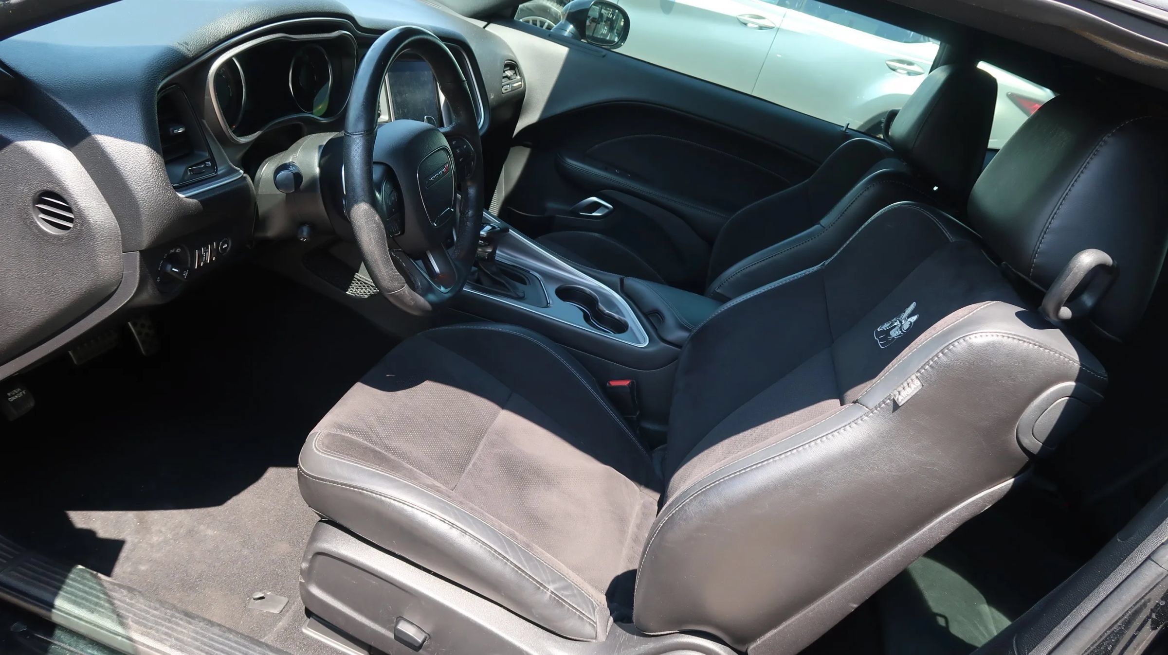 Used 2019 Dodge Challenger R/T Scat Pack w/ Dynamics Package RWD image 17