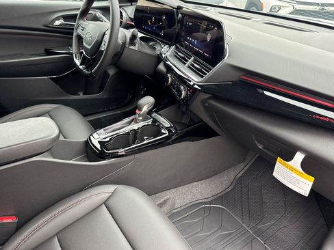 New 2026 Chevrolet Trax RS w/ Driver Confidence Package FWD image 21