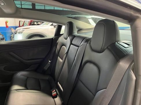 Used 2020 Tesla Model 3 Long Range AWD/4WD image 18