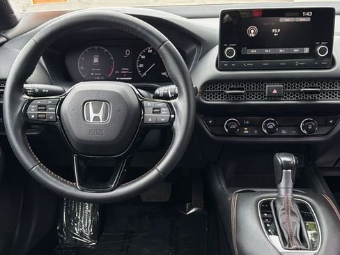 Certified 2023 Honda HR-V Sport image 18