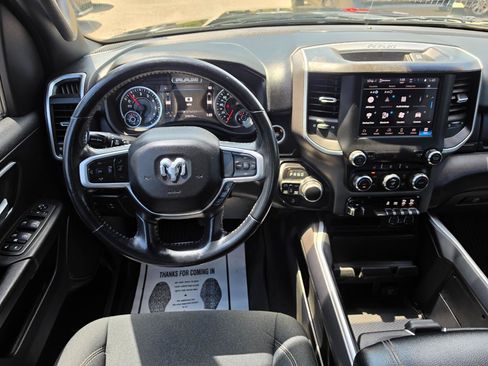 Used 2022 RAM 1500 Big Horn AWD/4WD image 16