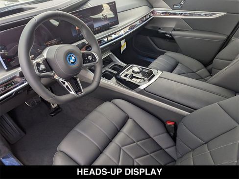 New 2026 BMW i7 xDrive60 image 11