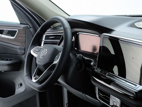 New 2026 Volkswagen Atlas SEL Premium R-Line image 35