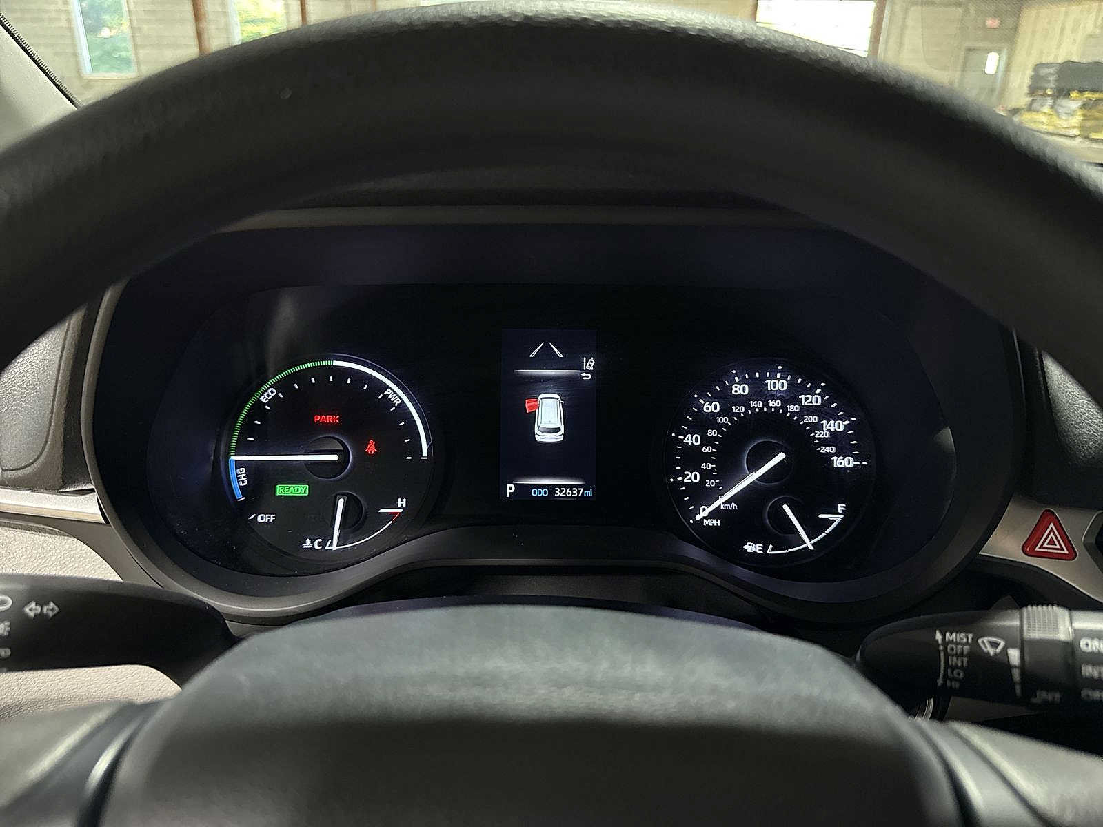 Certified 2022 Toyota Sienna LE FWD image 33