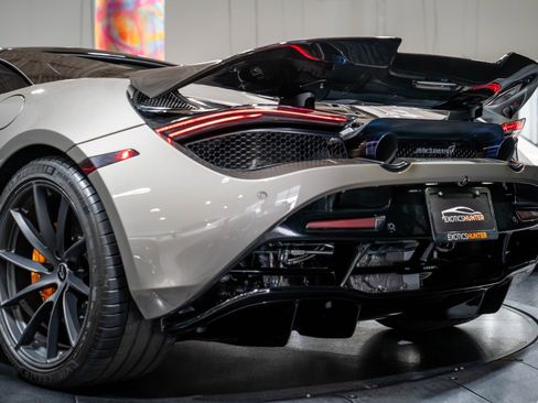 Used 2020 McLaren 720S Luxury image 42