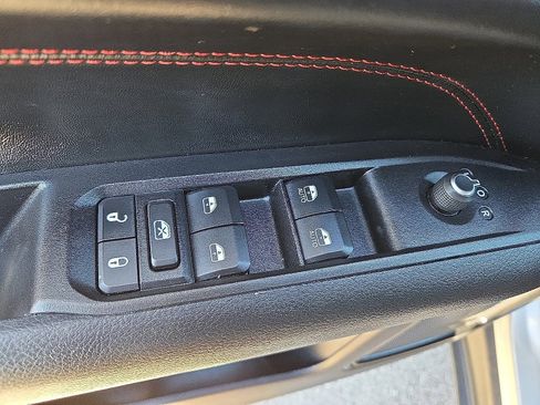 Used 2022 Jeep Compass Trailhawk w/ Trailer Tow Group image 23