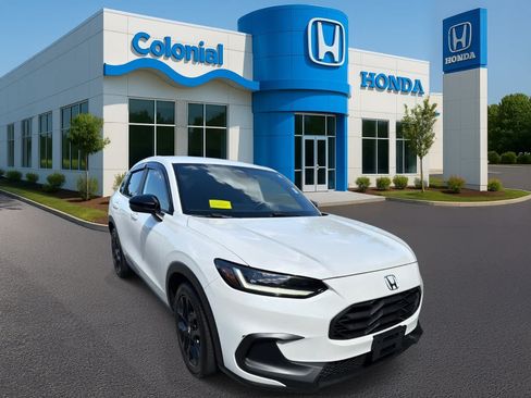 Used 2023 Honda HR-V Sport image 8