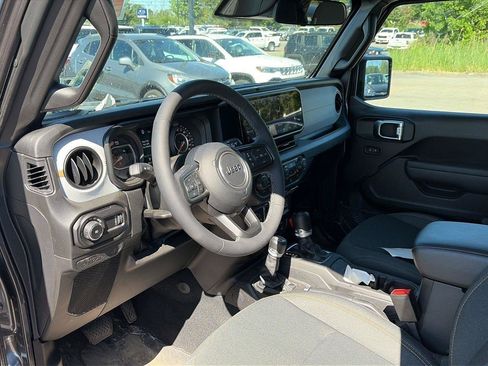Used 2026 Jeep Wrangler Unlimited Sport AWD/4WD image 67