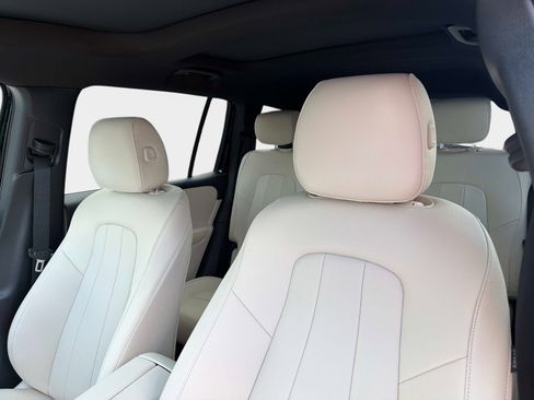 New 2026 Mercedes-Benz GLB 250 image 19