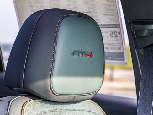 New 2026 GMC Terrain AT4 w/ Technology Package II image 18