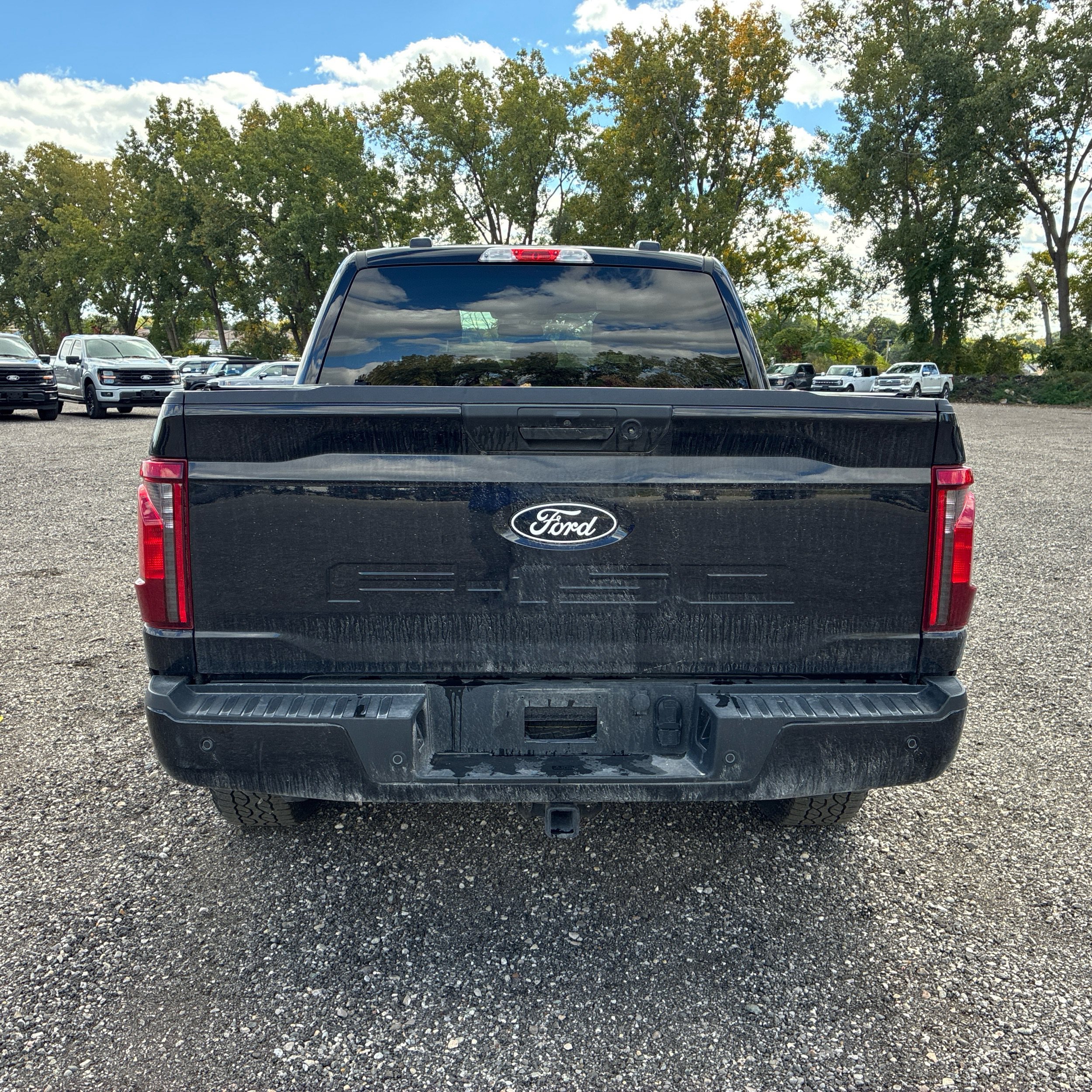 Used 2024 Ford F150 XLT w/ XLT Black Appearance Package AWD/4WD image 4