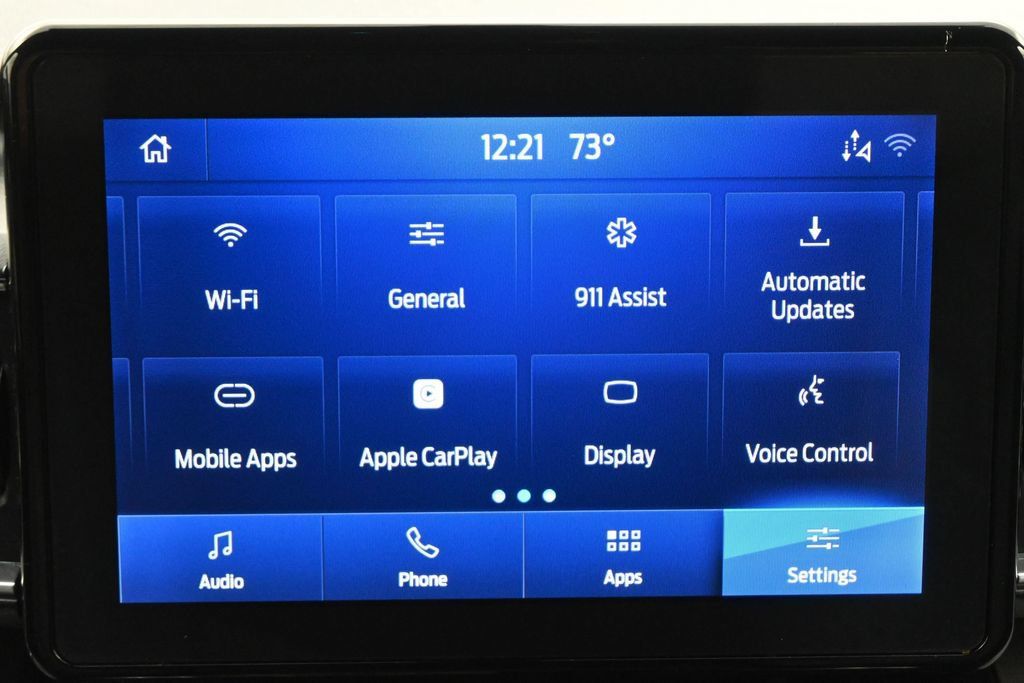 Used 2020 Ford Explorer XLT w/ Equipment Group 202A RWD image 9