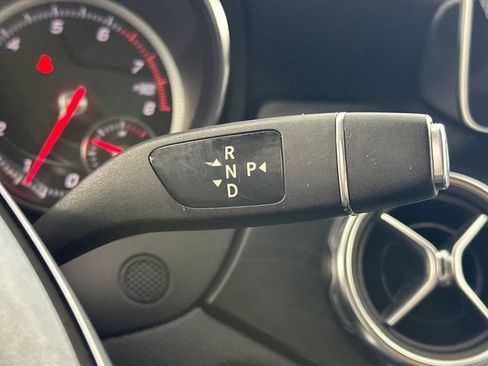 Certified 2019 Mercedes-Benz GLA 250 image 26