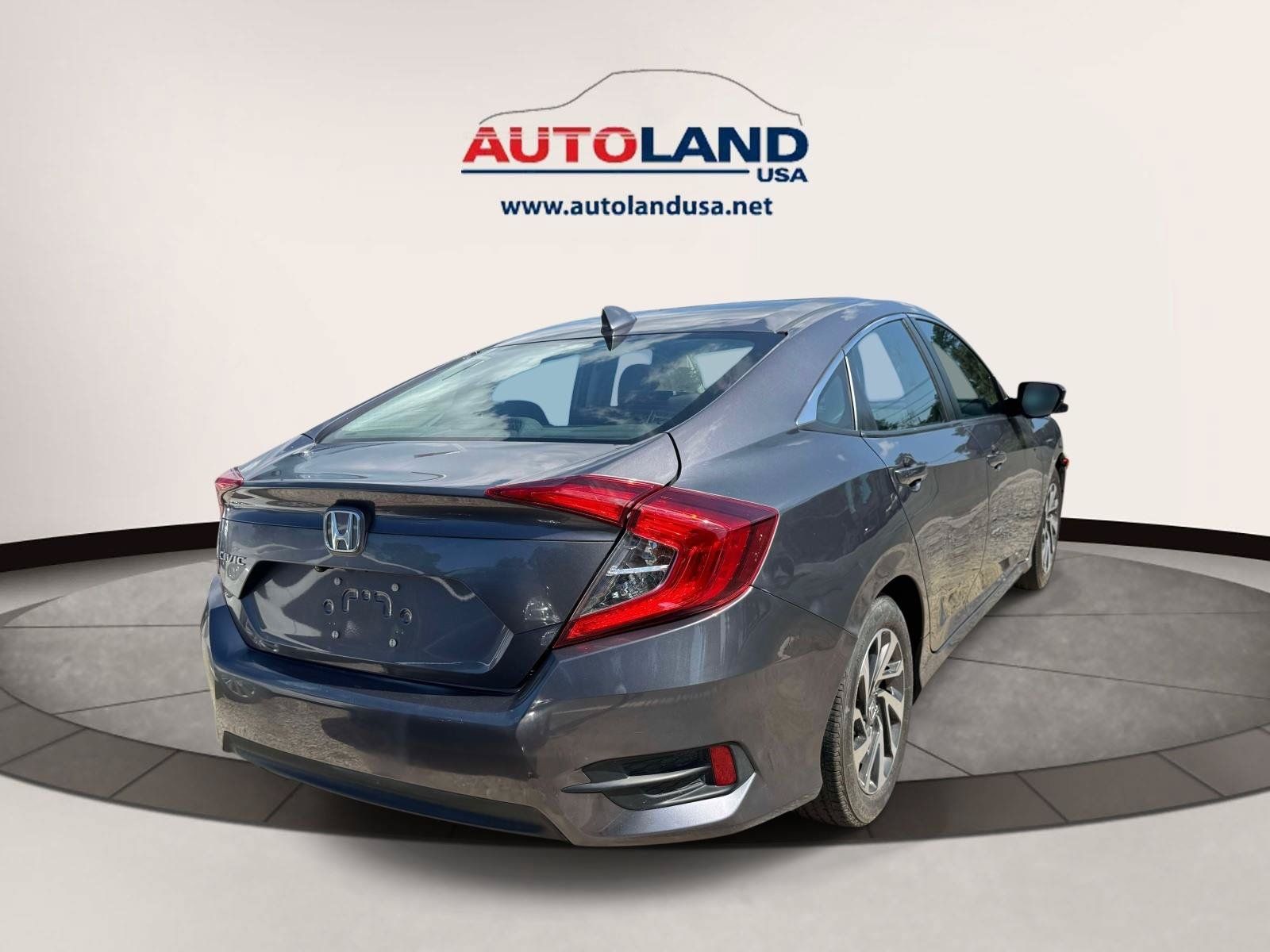 Used 2017 Honda Civic EX image 3