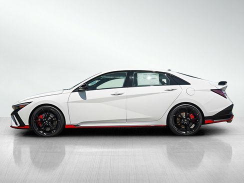 New 2026 Hyundai Elantra N w/ Cargo Package FWD image 4