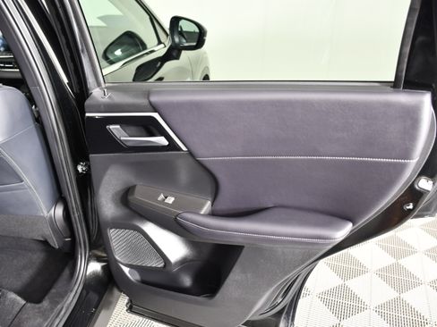 Used 2024 Mitsubishi Outlander SE AWD/4WD image 42