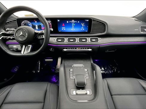Used 2026 Mercedes-Benz GLS 450 4MATIC image 14