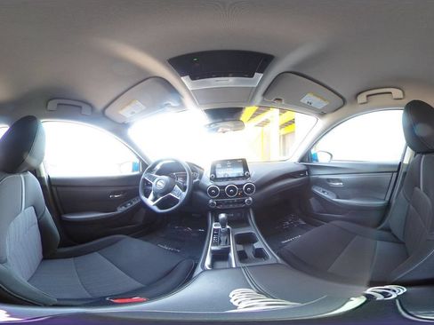 Used 2025 Nissan Sentra SV FWD image 47