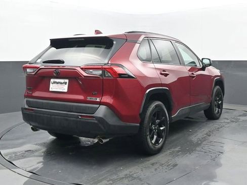 Used 2021 Toyota RAV4 LE FWD image 21