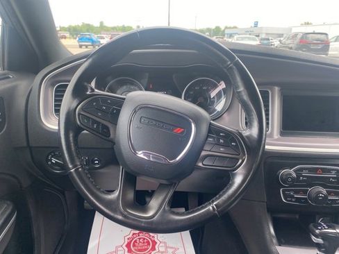 Used 2022 Dodge Charger SXT w/ Leather Interior Group image 21