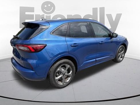 Used 2023 Ford Escape ST-Line Select AWD/4WD image 8