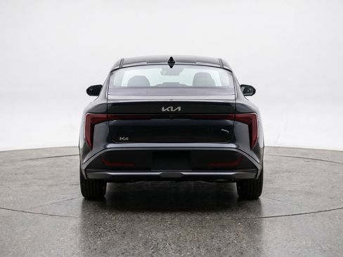 Used 2025 Kia K4 LXS image 7