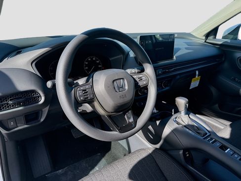New 2027 Honda HR-V LX image 9
