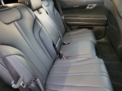 Used 2026 Genesis GV80 2.5T AWD/4WD image 15