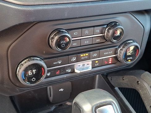 Used 2023 Ford Bronco Raptor AWD/4WD image 16