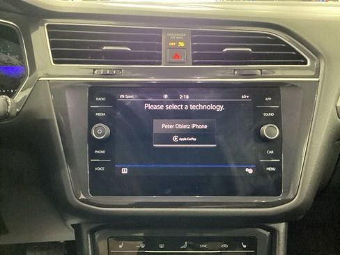 Certified 2023 Volkswagen Tiguan SE image 9