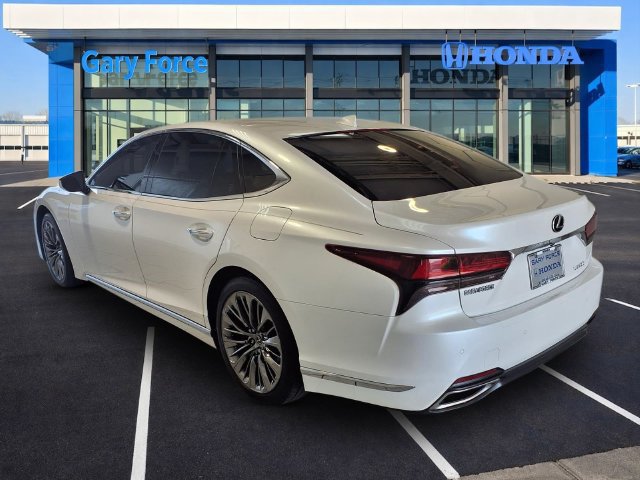 Used 2021 Lexus LS 500 w/ Accessory Package (Z2) RWD image 3